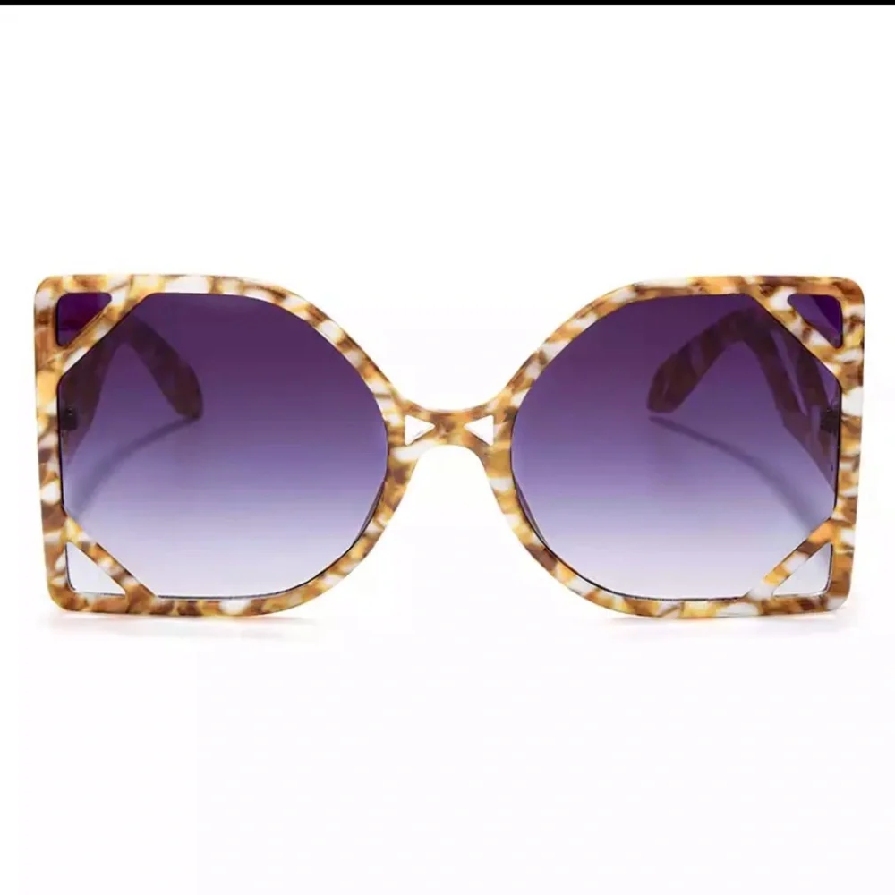 🆕 Square Oversized Retro Sunglasses
